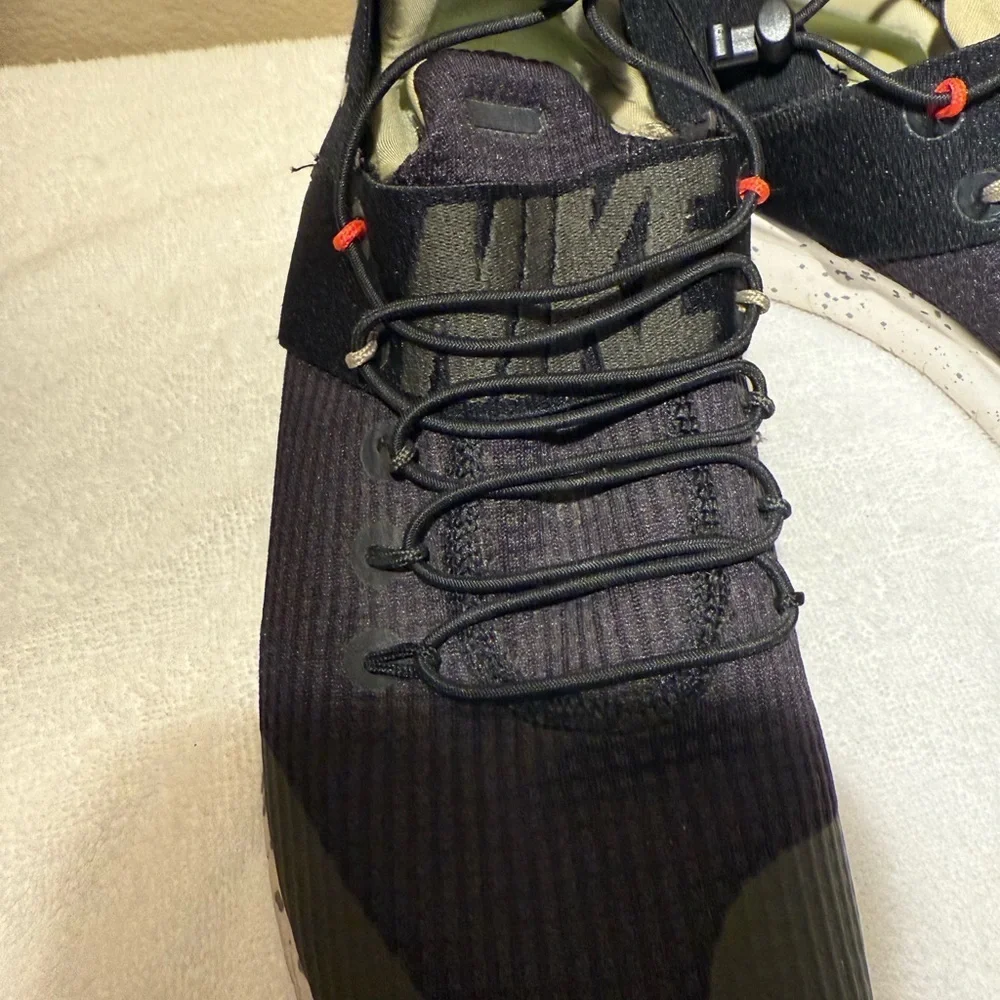 Nike Free RN Commuter 2017 Womens 10 Black Olive AH6841-001 Running Shoes Bungee